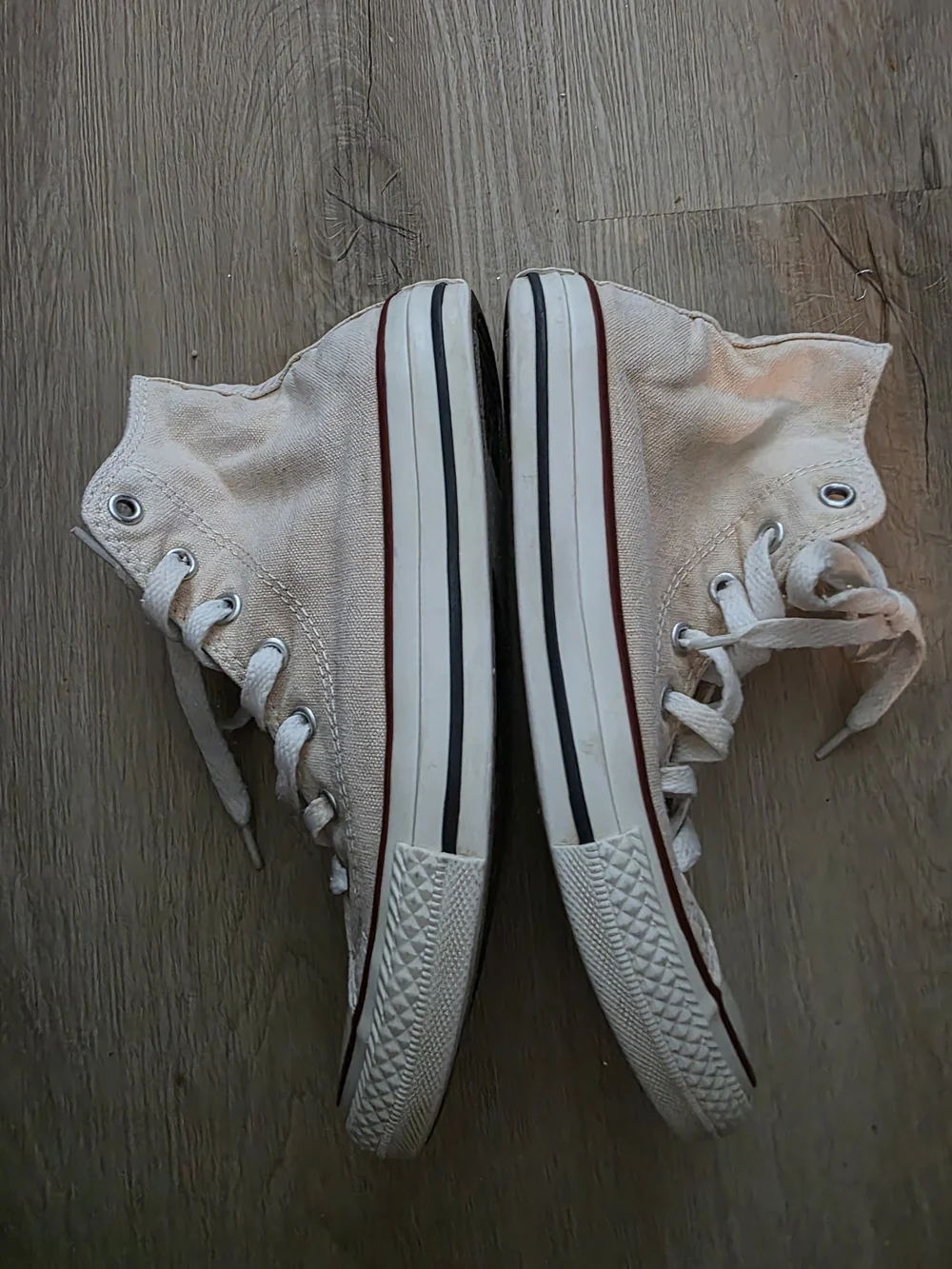 Converse Chuck Taylor All Star High Tops Light Pink